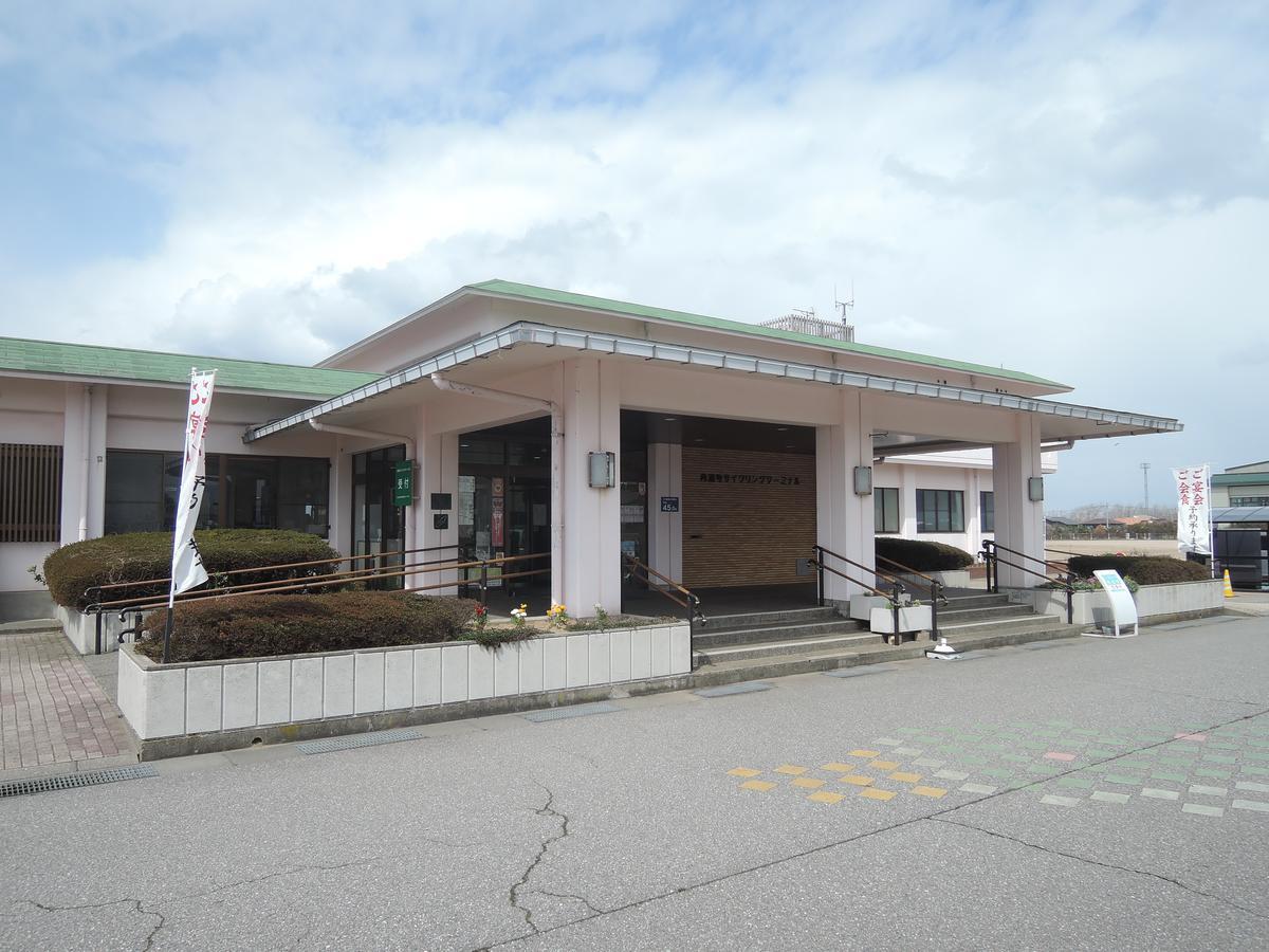 Uchinadamachi Cycling Terminal Hotell Exteriör bild